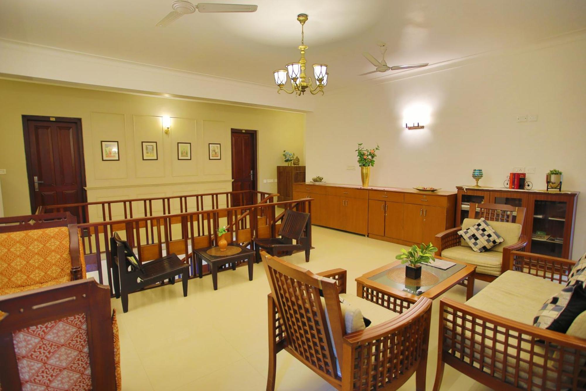 Chithirapuram Palace Munnar Buitenkant foto