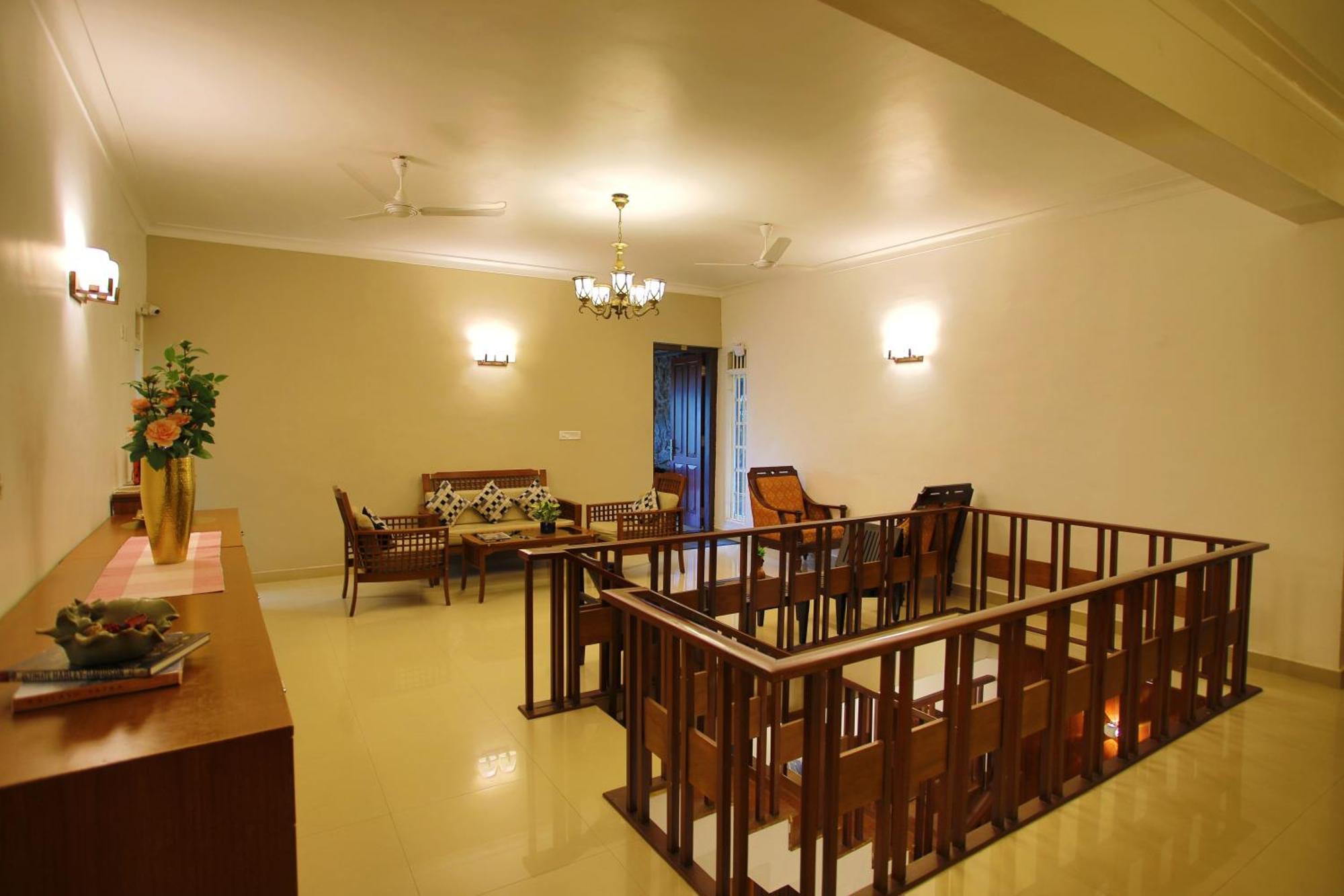 Chithirapuram Palace Munnar Buitenkant foto