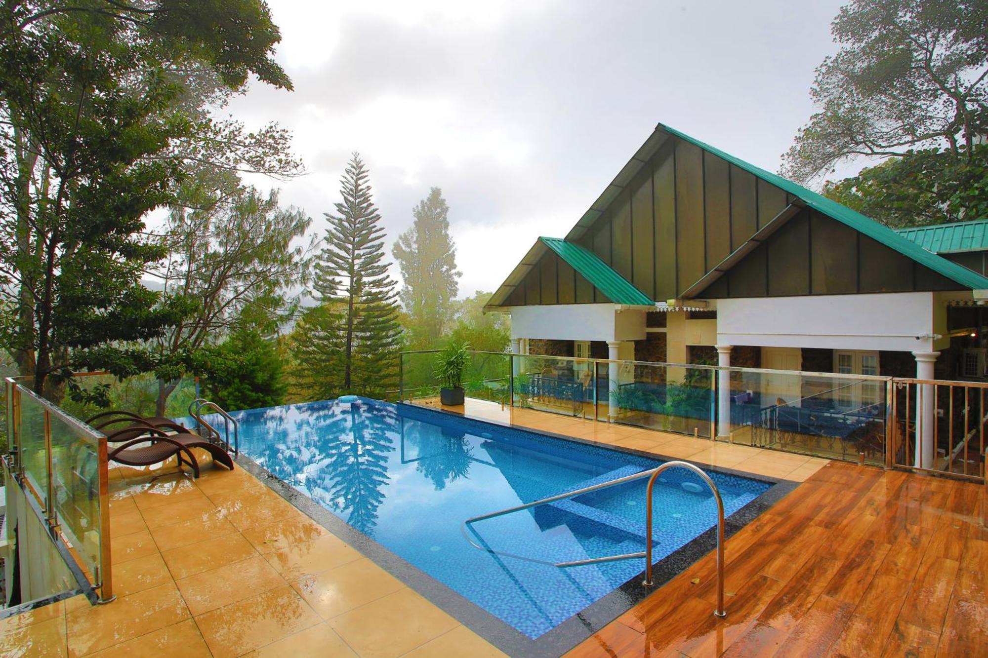 Chithirapuram Palace Munnar Buitenkant foto